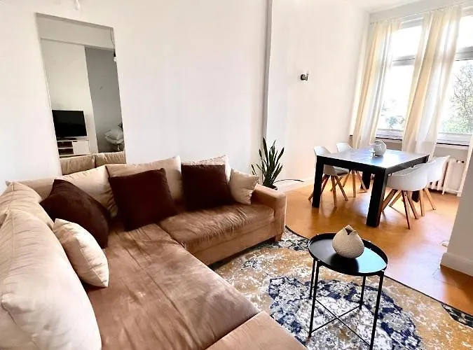 Aventura Flat 1